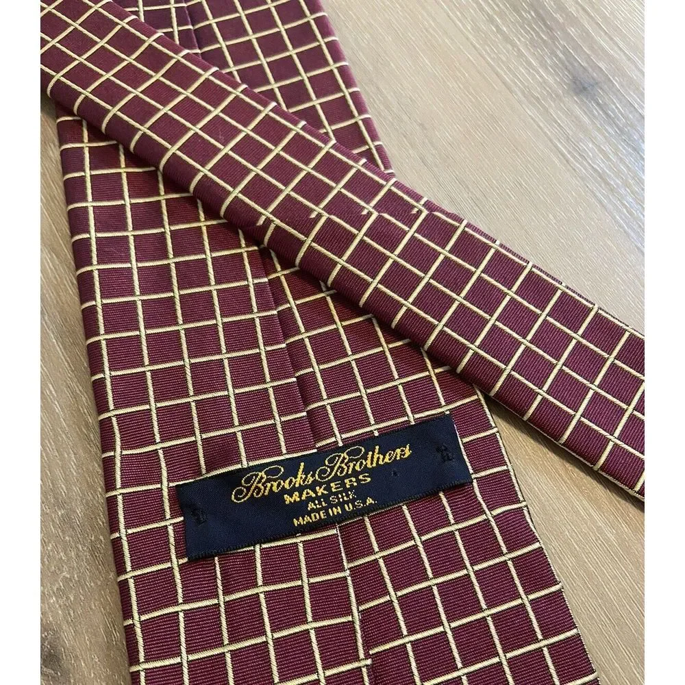 Brooks Brothers Makers‎ All Silk Mens Neck Tie Made In USA